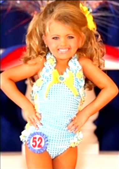 Toddlers and Tiaras presents degrading image of young girls