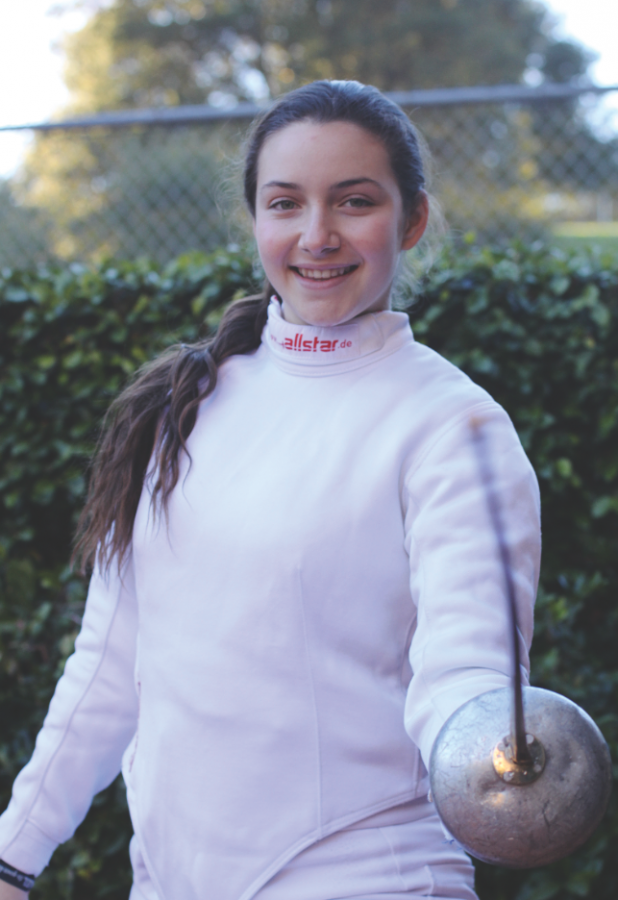 Meet fencer freshman Cara Auerbach