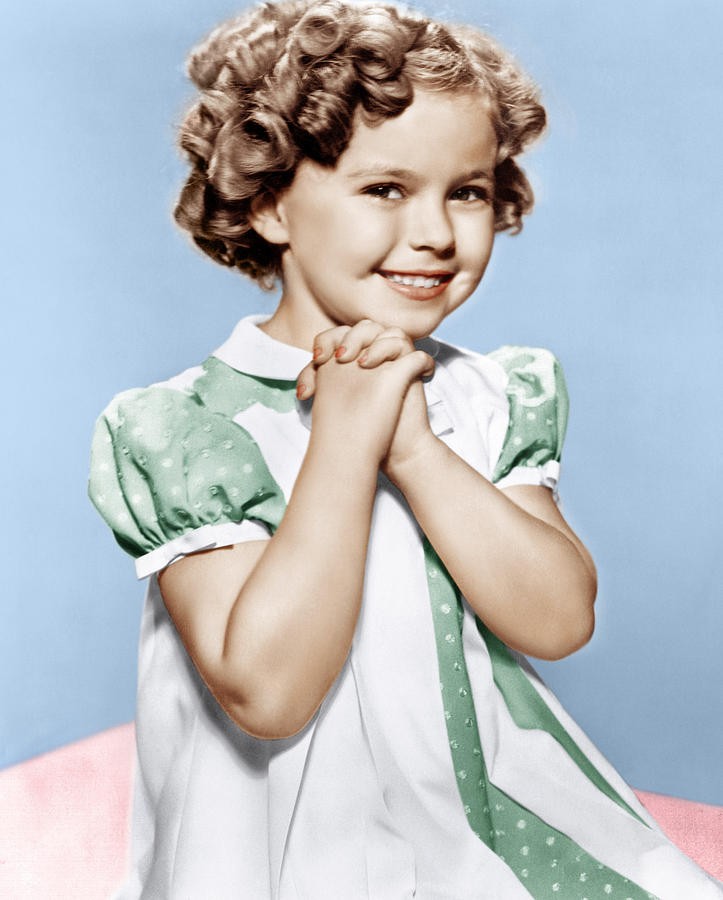 Famed child star Shirley Temple dies at age 85