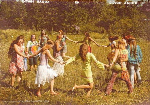 modern-youth-trends-are-a-reincarnation-of-the-hippie-era-of-the-1960s