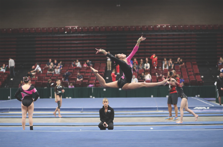 Isabella Fitz-Gerald commits to UC Davis for gymnastics