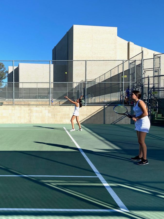Girls tennis ends the season in second round of D1 playoffs
