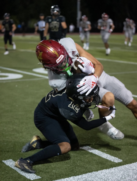 Coyotes start season strong with 37-34 win over Bishop Alemany