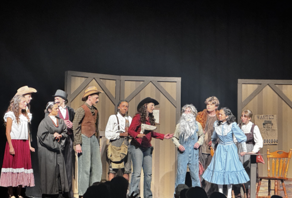 Calabasas hosts Wild-West themed Murder Mystery Night